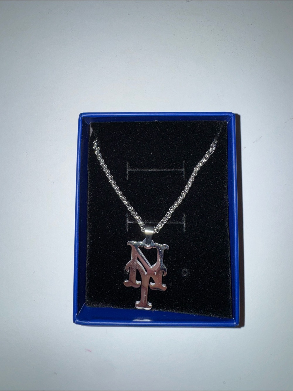 NY Mets Pendant Necklace